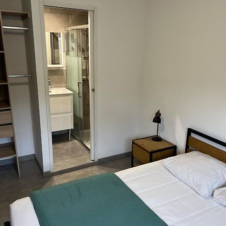 Chambre Avec Salle D'Eau Privee Dans Appartement Partage 200 M Du Tram Montpellier Exterior foto