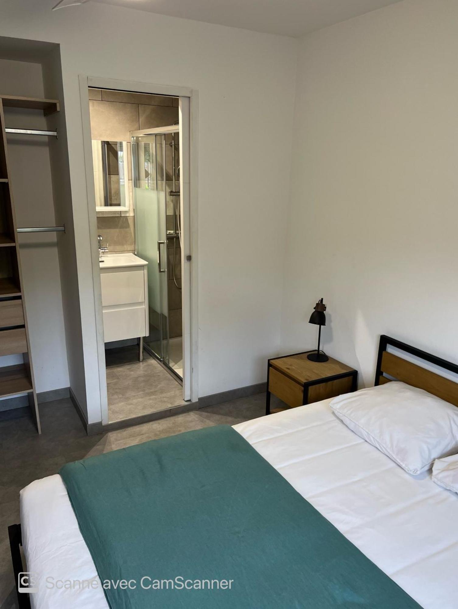Chambre Avec Salle D'Eau Privee Dans Appartement Partage 200 M Du Tram Montpellier Exterior foto
