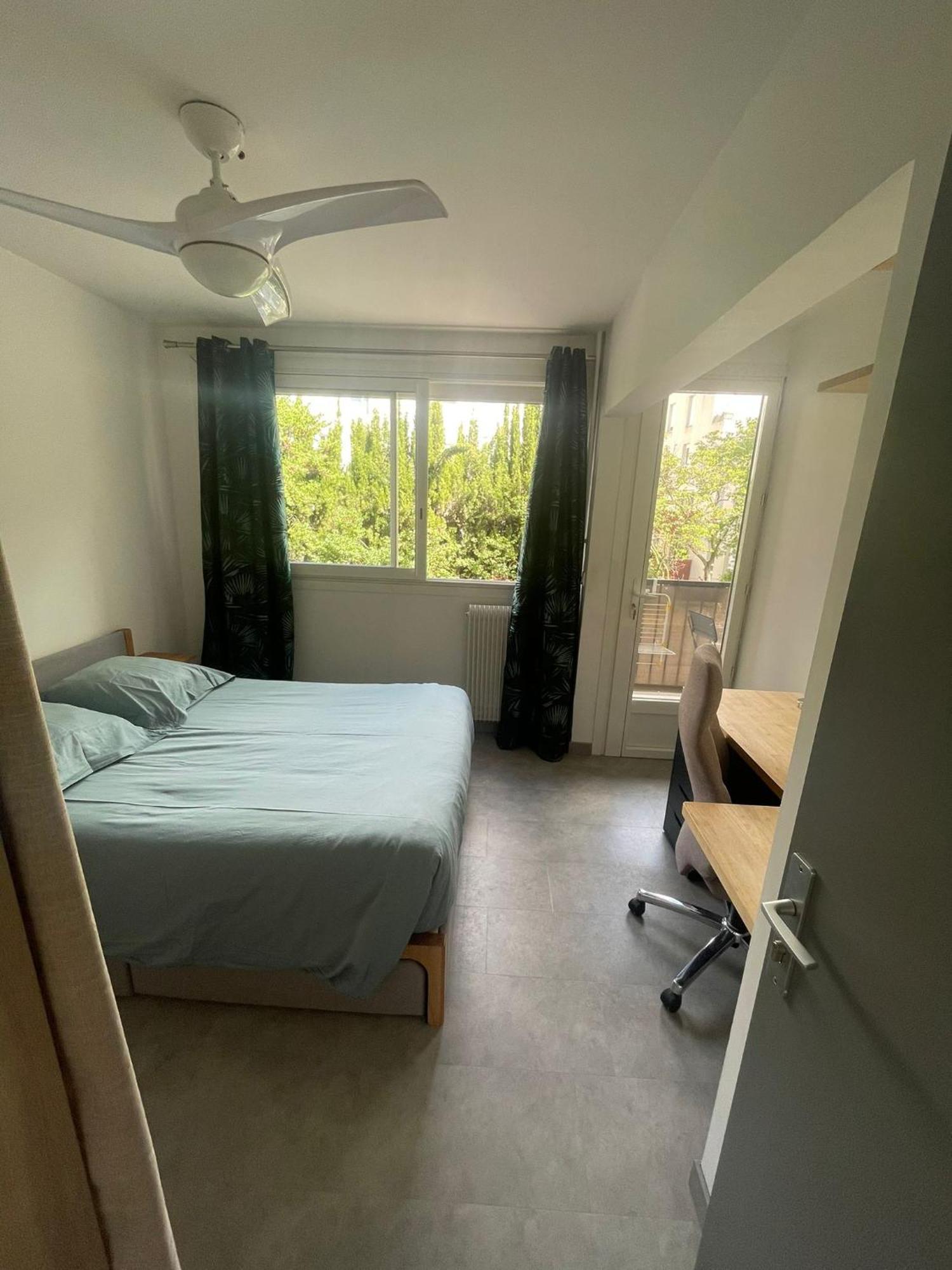 Chambre Avec Salle D'Eau Privee Dans Appartement Partage 200 M Du Tram Montpellier Exterior foto
